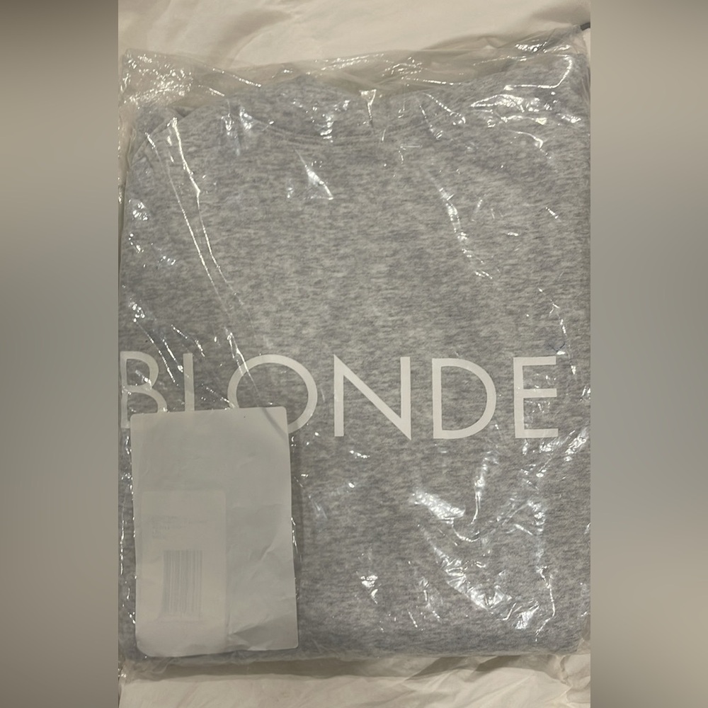 L/XL Brunette The Label blonde core hoodie